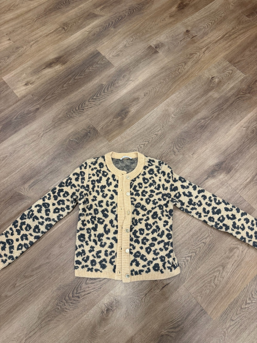 Abercrombie & Fitch Tan and Black Leopard Cardigan